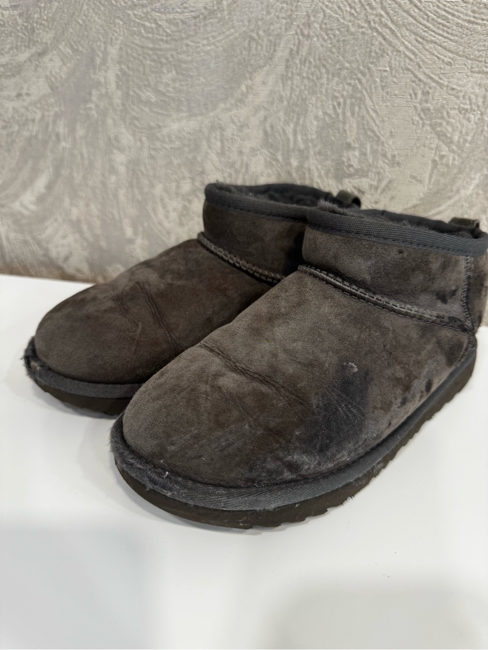 UGG boots gray girls size 3